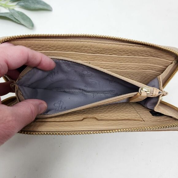 COLE HAAN Tan Pebbled Leather Wallet - Picture 3 of 10